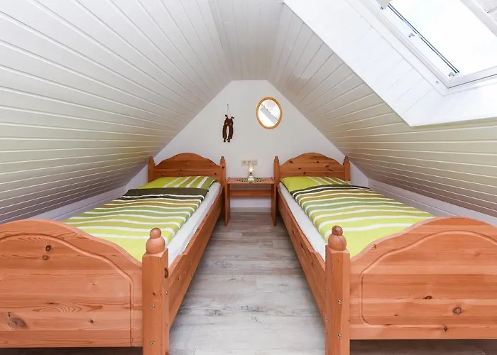 Grodehus * Dornumergrode