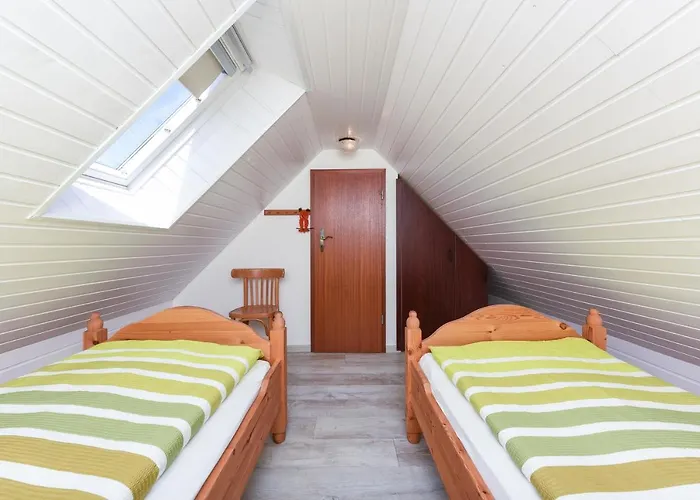 Grodehus * Dornumergrode